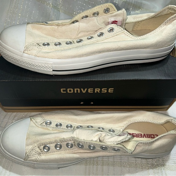 Converse Off-White Slip-On Shoes - Picture 2 of 12